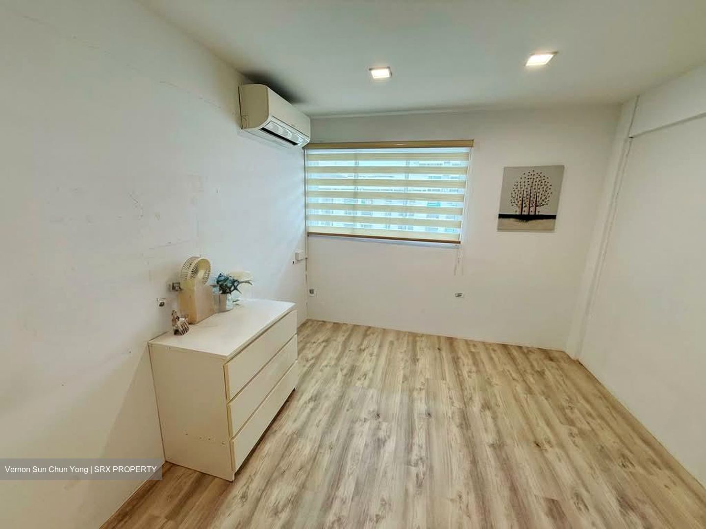 Blk 229 Jurong East Street 21 (Jurong East), HDB 3 Rooms #586097061